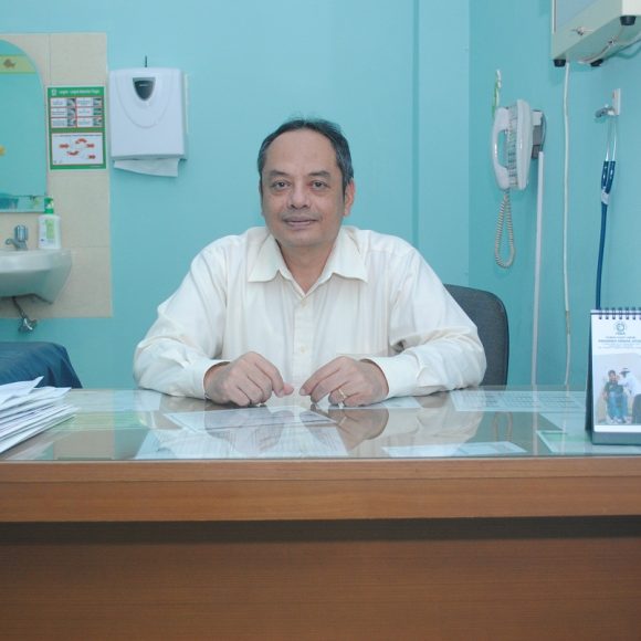 dr. Aulia Tangkari, Sp.A